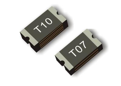 China Fusível de circuito integrado Resettable de tropeço rápido 1206 50mA 60V da montagem da superfície dos dispositivos do PTC do polímero de SMD para o conjunto automatizado à venda