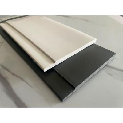 China Flexible Skirting Baseboard with Bendable Design Payment Term 30% Deposit 70% Balance for sale
