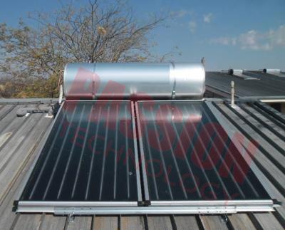 China Pressurized Flat Plate Solar Water Heater Rooftop Intelligent Controller High Efficient for sale