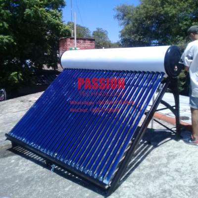 China el calentador de agua solar no presurizado 300L 250L esmalta el colector solar del tanque de agua blanca en venta