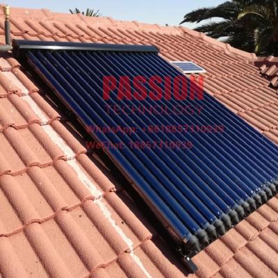 China 30tubes Pressure Solar Collector 24x90mm Condensor Heat Pipe Solar Heater for sale