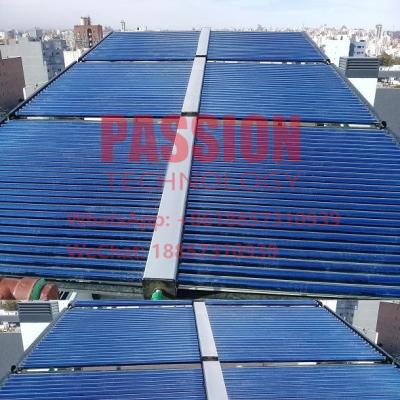 Chine 2000L a centralisé le capteur solaire d'acier inoxydable du système de chauffage solaire 304 à vendre