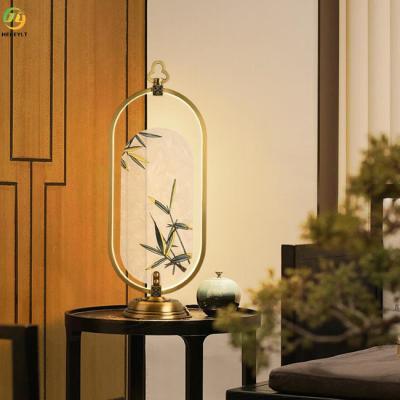China Lámpara de mesa moderna nórdica simple creativa para el hotel casero del dormitorio de la cabecera en venta