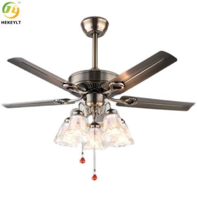 China Industrial Style E27 LED Ceiling Fan Light With 5 Wood Blades for sale