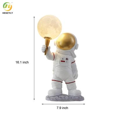 China Astronaut Bedside Table Lamp Resin Night Lights G9 Without Bulbs for sale
