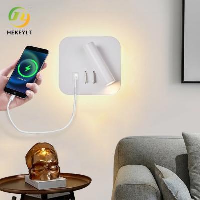 China Modern Simple USB Rotating LED Wall Lamp Bedroom Hotel Headboard Reading à venda