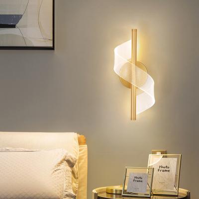 China JYLIGHTING Modern Luxury Transparent Wall Light Acrylic Metal Wall Lamp For Staircase Corridor for sale