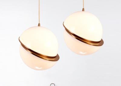 China Adjustable Height 1.5m Minimalist Acrylic Ball 260V Contemporary Hanging Lights for sale
