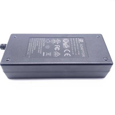 中国 FCCユニバーサル電源アダプタープラグ ソーケット0.2m DCケーブル 5V-20V 販売のため