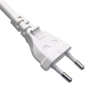 Chine Rating de tension du câble électrique européen blanc VDE 2 PIN 2.5A 250V 1,7m à vendre