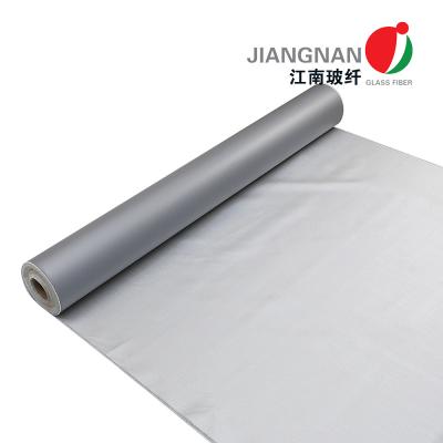 China 0.6 / 0.8mm Silicone Coated Fabric For Fire Curtain System Fire Retardant Curtain Fabric à venda
