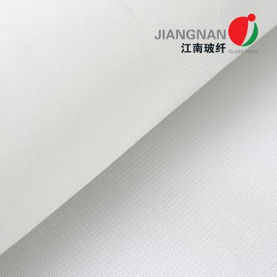 中国 430g/m2 Woven Fiberglass Fabric Cloth for Industrial Uses Fibre Glass Fabric 販売のため