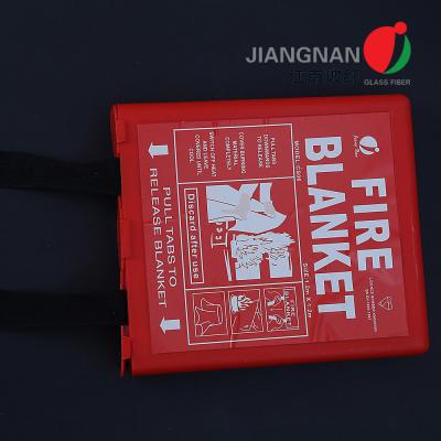 China BSI & LPCB BS EN 1869 2019 Fire Blanket Protective Shield For People Anti Fire Blanket for sale