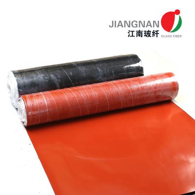 China Heat Resistant Silicone Coated Fiberglass Fabric Smooth Surface High Heat Resistance for sale