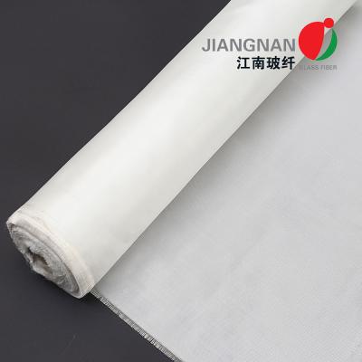 Chine 3,12 compte léger de bande de roulement du tissu 60*58 de fibre de verre d'armure toile de 2116 de style d'once pour les résines époxydes à vendre