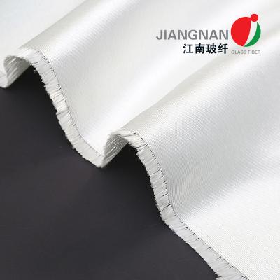 China 3788 High Temperature Fiberglass Cloth , 12H Stain Woven Fiberglass Fabric Roll for sale