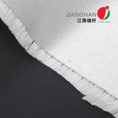 China 0.6mm Corrosion Resistance 666 Fibre Glass Fabric High Intensity Fiberglass Boat Cloth for sale
