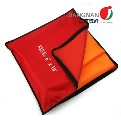 China 1.0mm Thickness Fiberglass Welding Blanket Harmless for sale