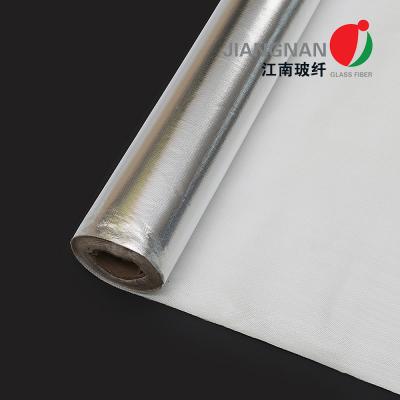 Китай 3732 крышка фланца ткани 550C стеклоткани алюминиевой фольги изоляции жары 0.4mm высокая термальная продается
