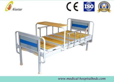 China Las camas de hospital médicas de la superficie de madera del listón con el plástico ruedan la base (ALS-M248) en venta