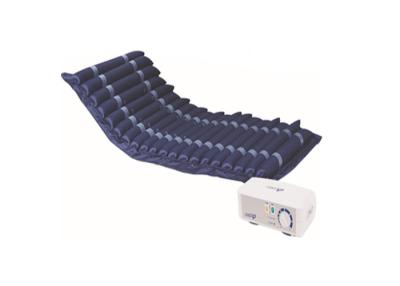 China Faltbare bettlässige medizinische Bett-Zusatz-alter Mann-Luftdruck-Massage-Matratze zu verkaufen