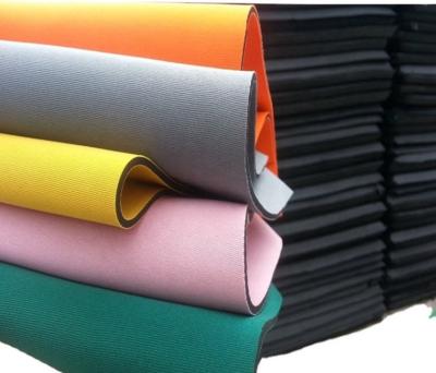 China Anti Vibration 0.5 - 20mm Waterproof Neoprene Fabric for sale