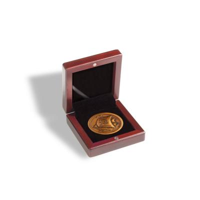 China SGS SEDAX Wood Grain Coin Gift Box Dia 60mm Single Coin Display Box for sale