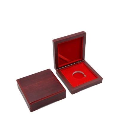 China ROHS Commemorative Coin Boxes 100*100*30mm MDF Leatherette Paper Coin Collection Box for sale