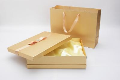 China 100*100*40mm Paper Luxury Cosmetic Packaging Boxes With Ribbon for sale
