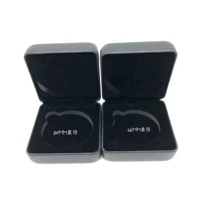 China Luxury Clamshell Single Coin Presentation Box Coins Display Case 70*70*45MM for sale