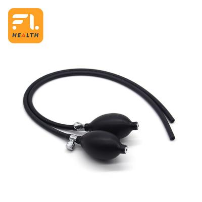 China Ventilador negro del bulbo del hemisferio, bomba flexible durable del bulbo del apretón con la válvula de cobre de M en venta