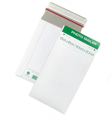 China Custom Printing Rigid Cardboard Envelopes Stay Flat Document Mailing Type for sale