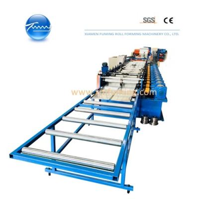 Chine 15 kW Ridge Cap Roll Forming Machine Largeur réglable de précision à vendre