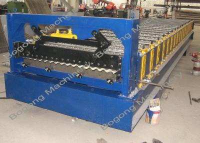China Metal Roofing Sheet Corrugated Roofing Sheet Roll Forming Machine for sale