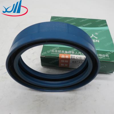 China Iron Oil Seal For NISSAN 33114-AD300 33114AD300 for sale