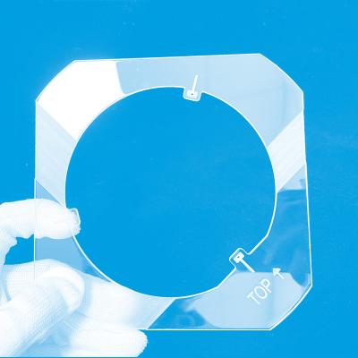 China Placa de vidrio de cuarzo transparente de la alta precisión con los agujeros grandes en venta