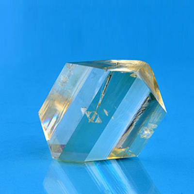 China Cristal de KTP Crystal Potassium Titanium Oxide Phosphate (KTiOPO4) en venta
