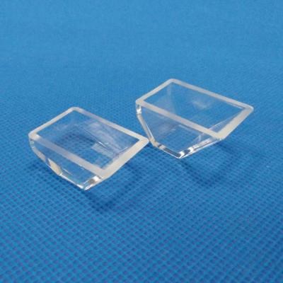 China Abóbada de vidro transparente do Borosilicate da elevada precisão como a tampa da lâmpada à venda