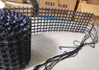 Chine La maille visuelle transparente polychrome de mur de LED flexible a plié n'importe quelle forme dans le mail en verre à vendre
