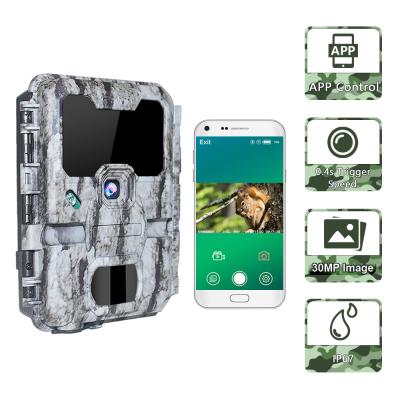 China Waterproof IP67 30mp 1080p Wifi Hunting Trail Camera 0.25s Trigger Speed for sale