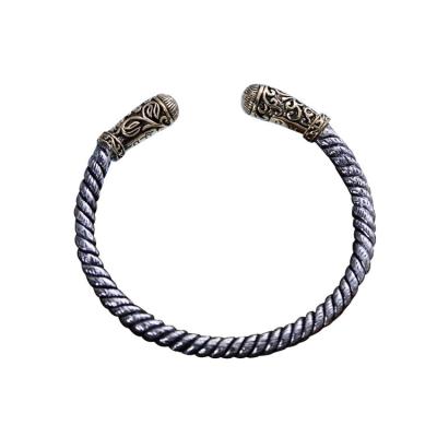 China Two Tone Golden Sterling Silver Cable Retro Bangel Bracelet (XH047649W) for sale