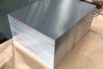 China Folha de alumínio de 5182 O usada nos painéis internos da auto porta e nos painéis exteriores da porta à venda