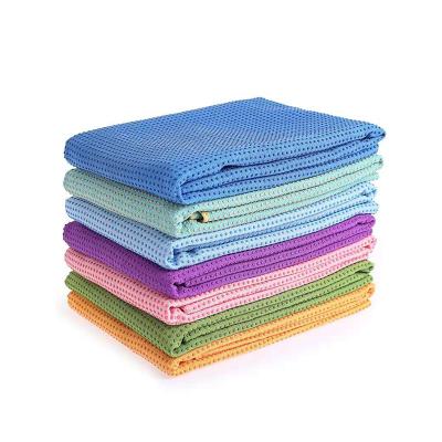 China Soft Microfiber Yoga Towel Quick Drying 80% Polyester 20% Polyamide 250 - 360gsm for sale