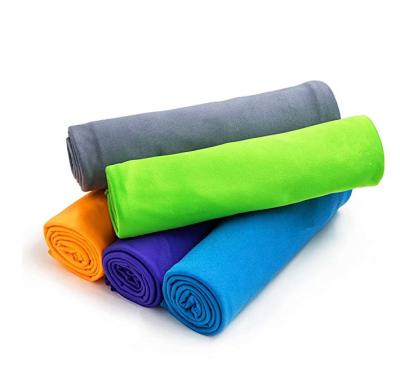 Chine Super absorbant sur mesure imprimé en microfibre serviette de sport avec sac à mailles à vendre