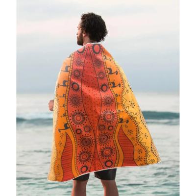 China Larga toalla de playa sin arena de microfibra personalizada impresa a medida en venta