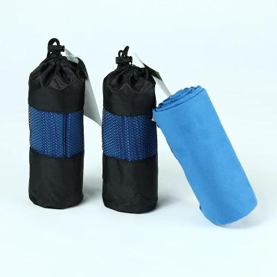 China Toallas personalizadas de absorción de reciclaje de deportes gimnasio de acondicionamiento físico con bolsillo de cremallera en venta