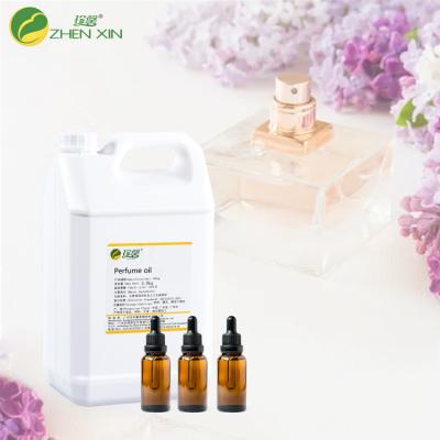 Chine Light Yellow Liquid Lilac Fragrance Perfumes Oil Free Sample Fresh Perfume à vendre