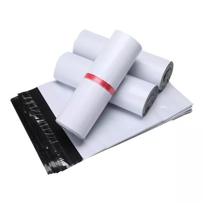 China Custom Printed Recycled Envelope Polymailer Bag White Black For Express Courier Shipping for sale