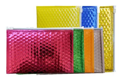 China Multi - Function Zipper Bubble Bags Custom A5 Pink Metallized Film Holographic Padded Mailing Envelopes for sale