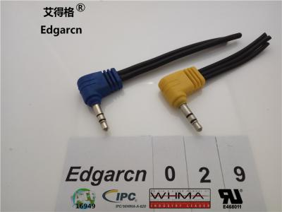 China Cabo de comunicação de dados Iatf16949, cabo Ethernet do ângulo direito 8p / 8c Cat5 à venda